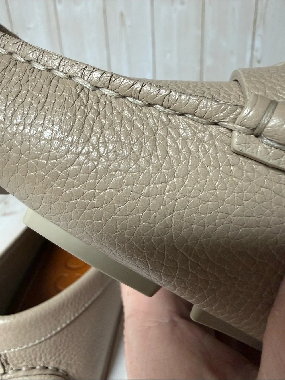 Gucci Interlocking G Leather Driver Loafer Beige/Taupe Sz 8G / 8.5US